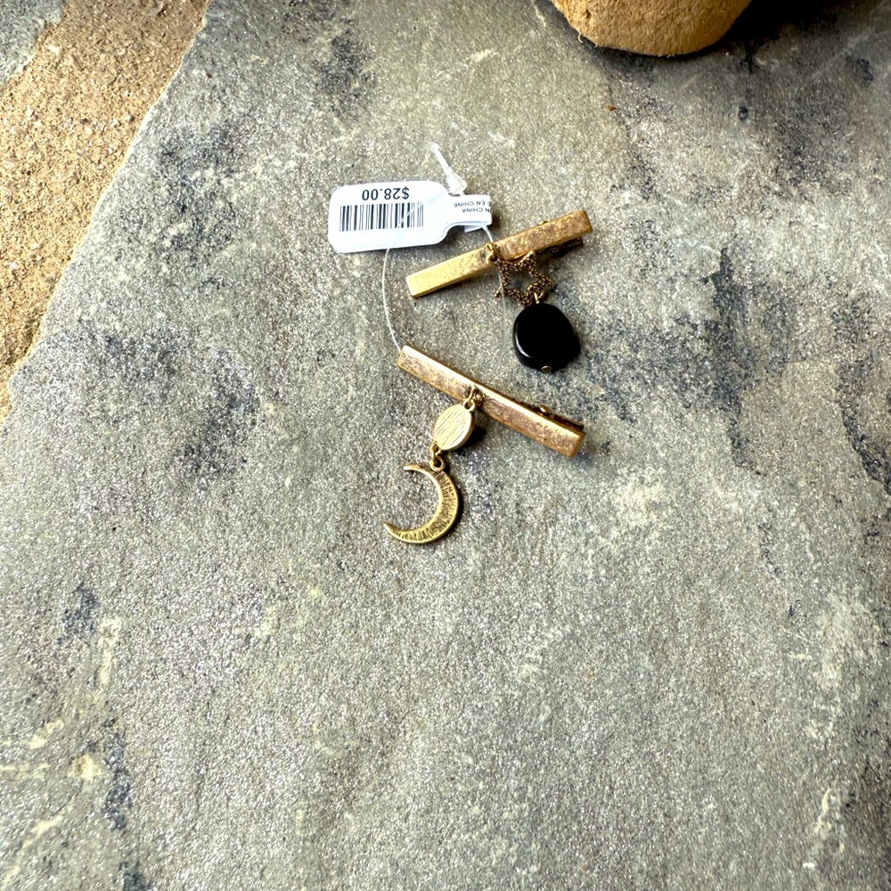 New🌟Free People-Brass- What I Got -Set of 2-hair Clips